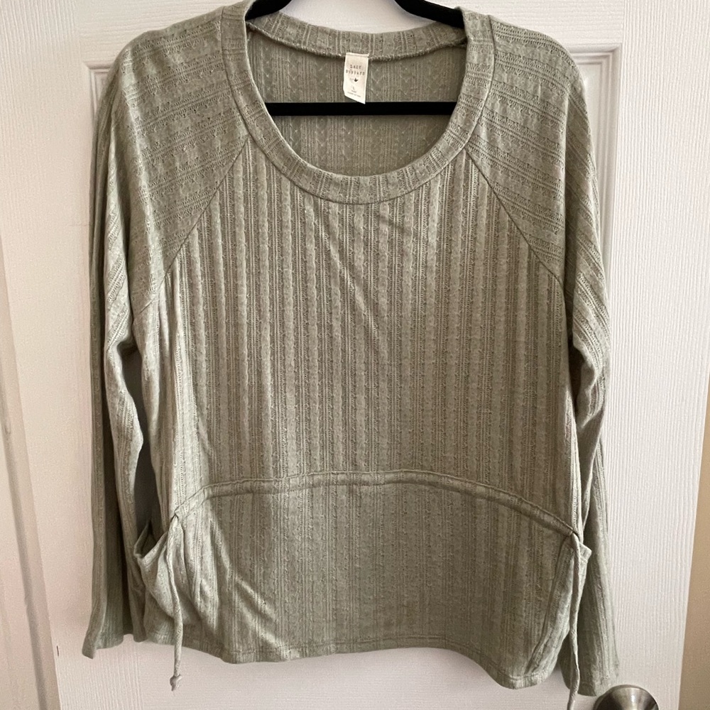 NWOT Soft green sweater with tie waist and pockets